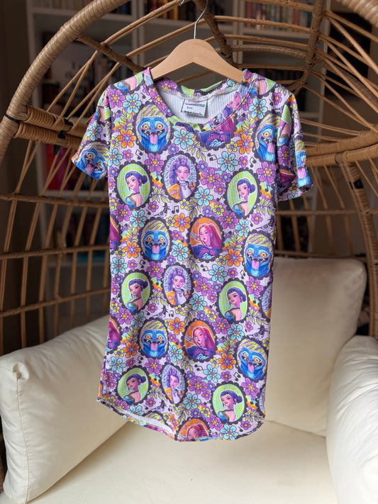 6Y- Tee Shirt Dress