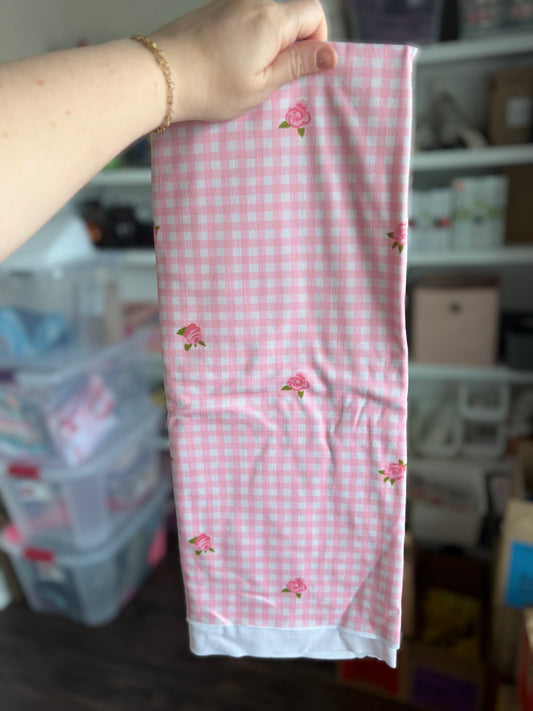 Gingham Girl (Mystery Style)