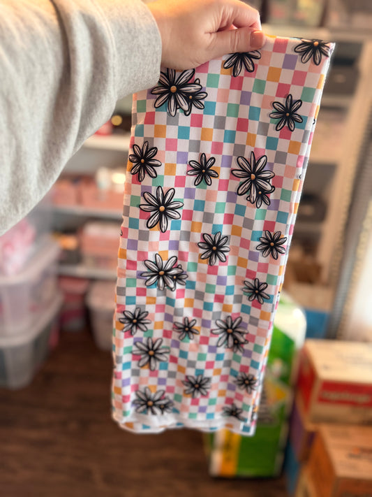 Checker Daisy (Mystery Style)
