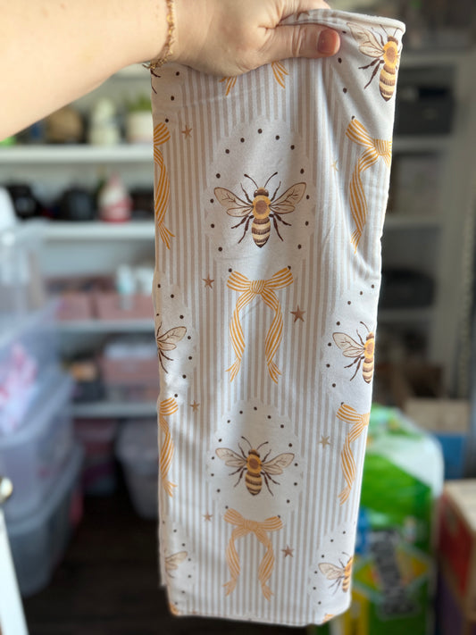 Coquette Bees (Mystery Style)