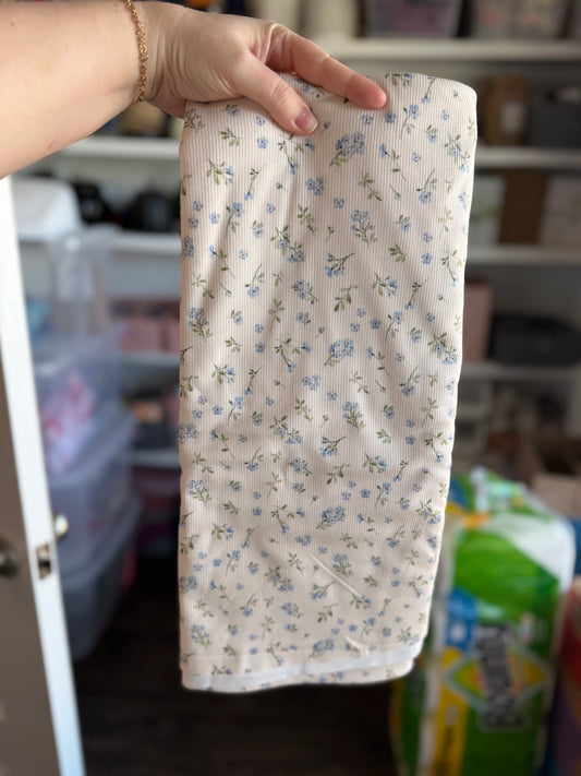 Dainty Floral (Mystery Style)