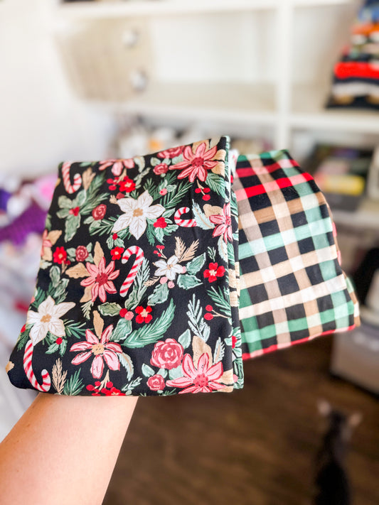 Candy Cane Floral (2 Yard Bundle)